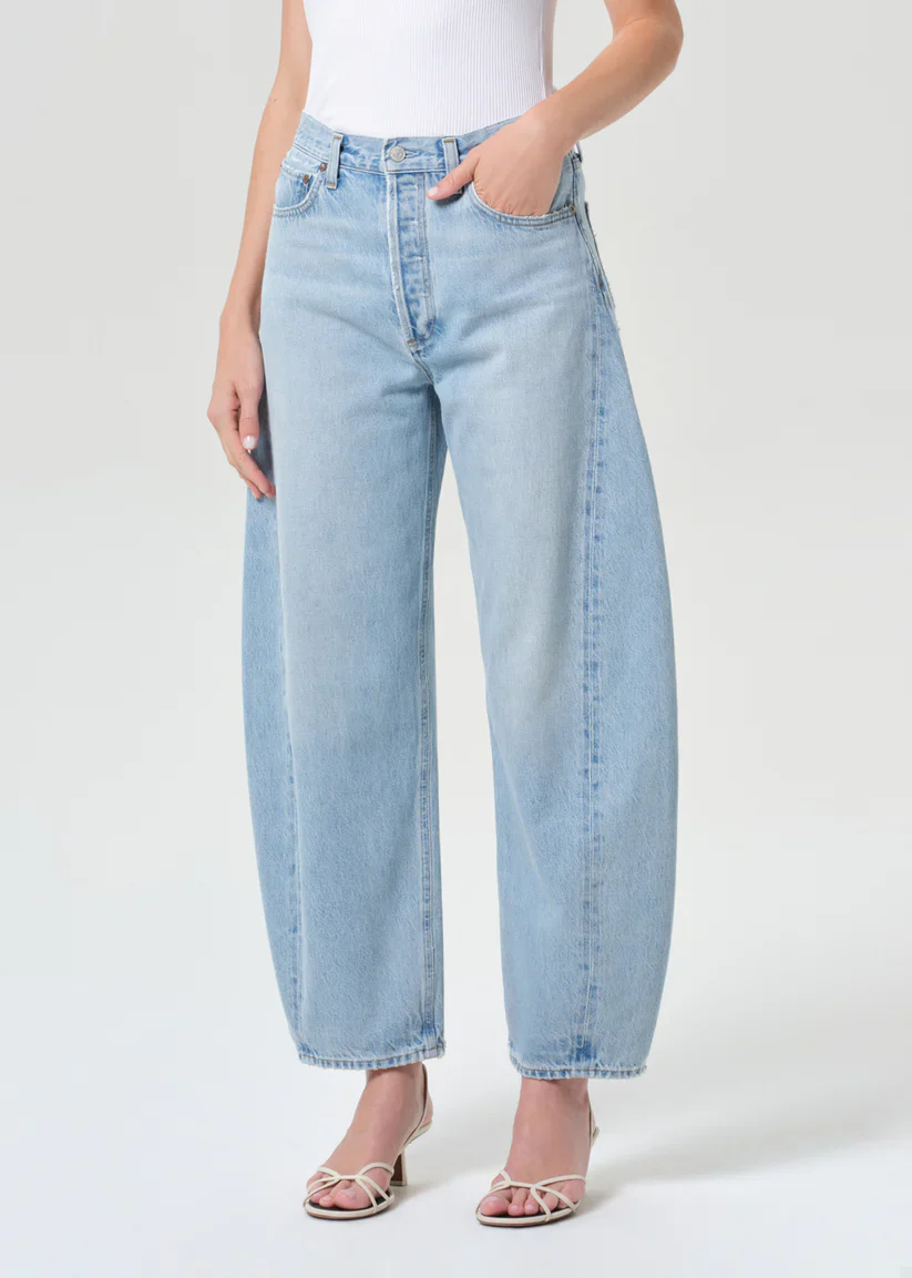 Agolde Luna Pieced Jean *weightless* in Addition - Image 2