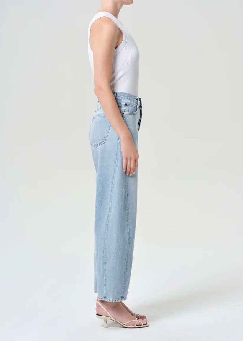 Agolde Luna Pieced Jean *weightless* in Addition - Image 3