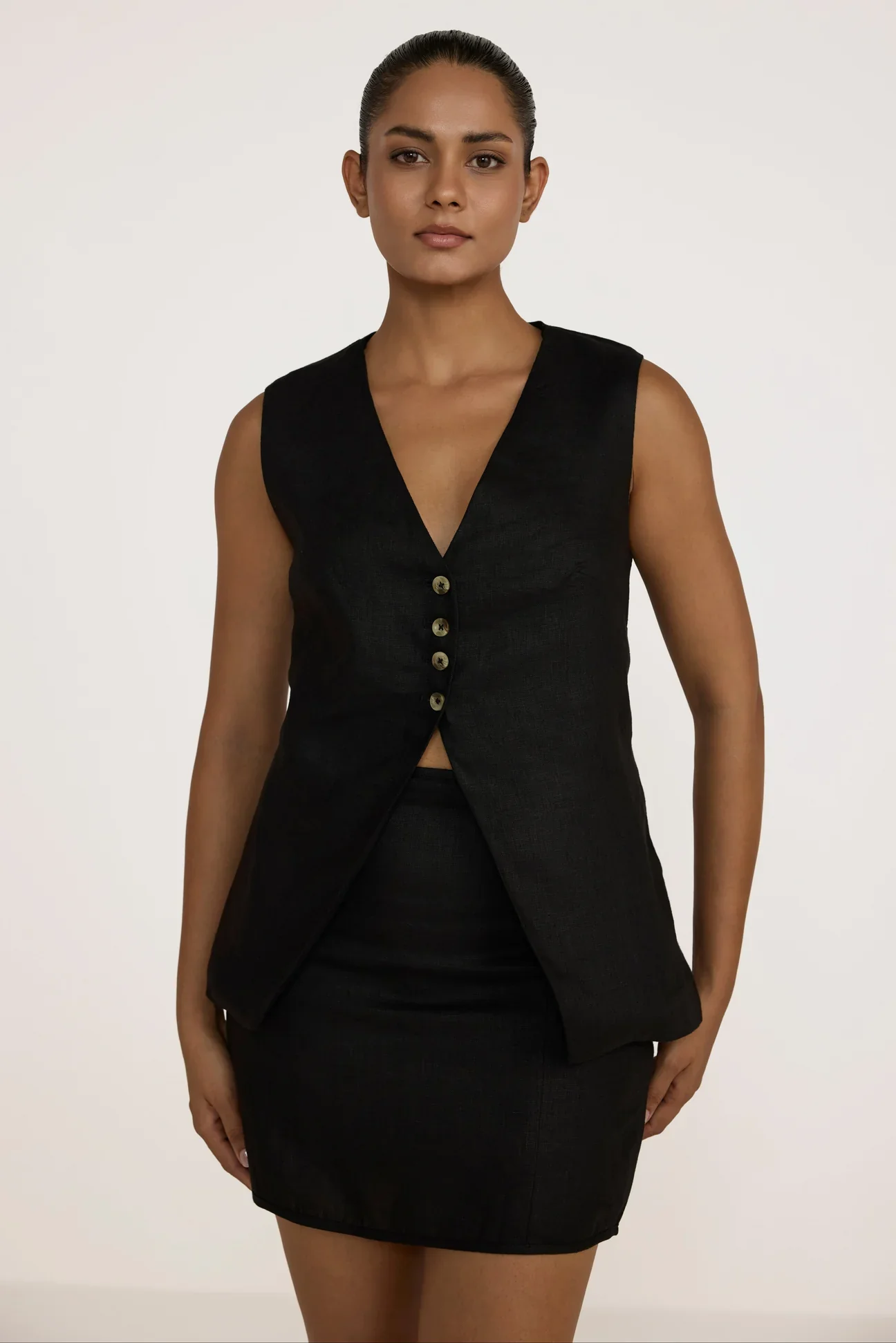 Classic Mini Skirt Black | Laude The Label - Image 5