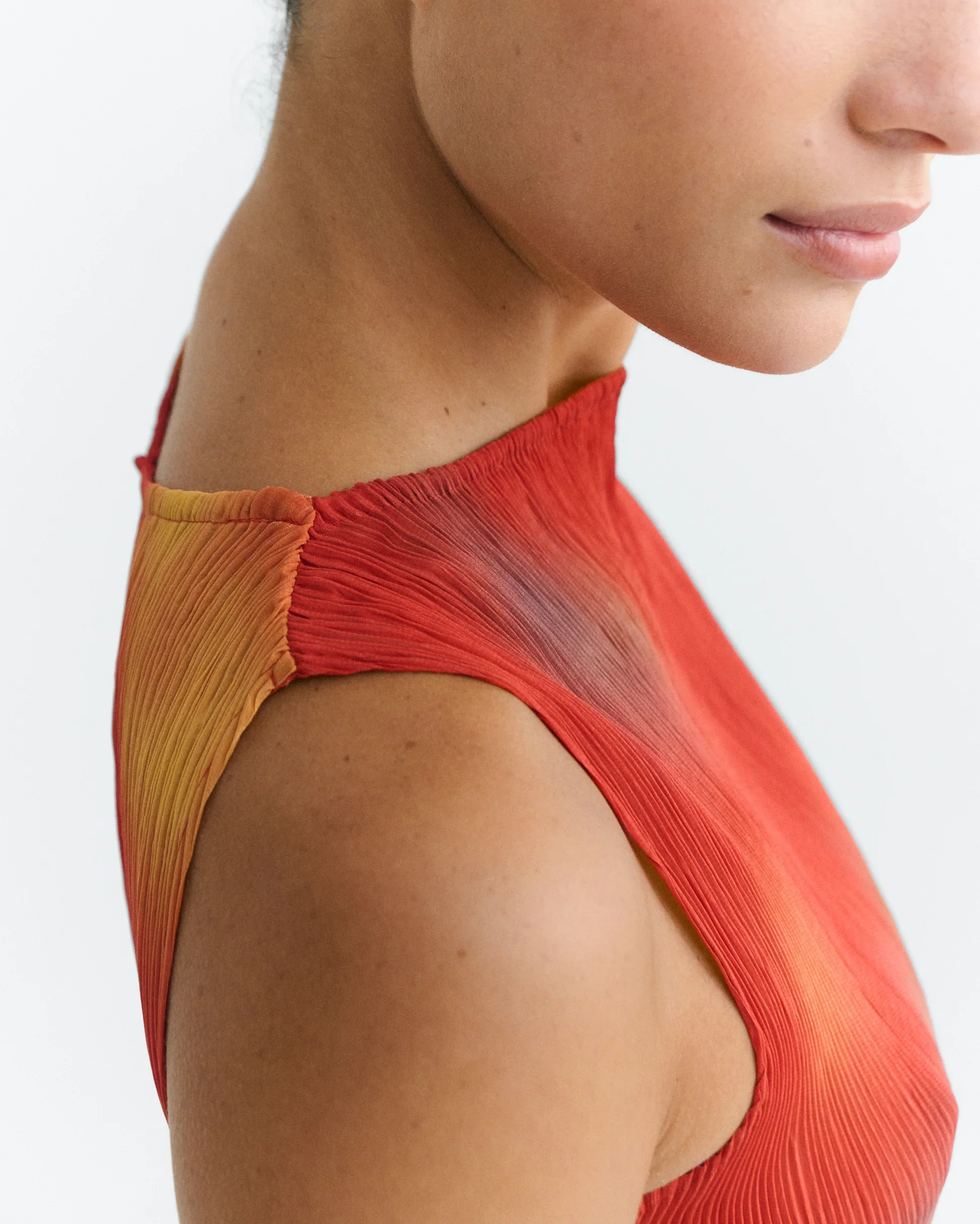 Pleated Red Top | Thinking Mu - Image 3