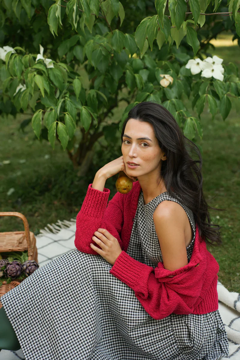 Sugi Cotton Linen Knit Cardigan in Scarlet - Image 3